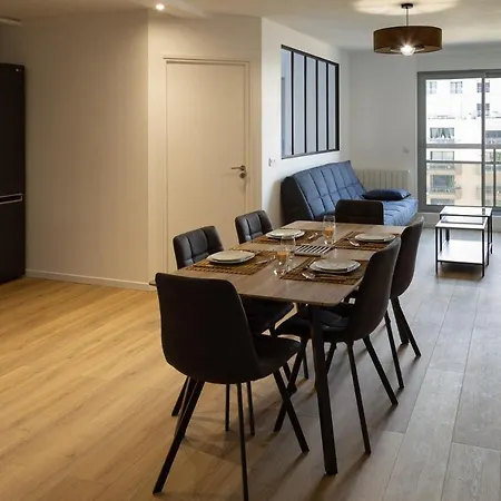 Jaude Central % Parking Appartement Clermont-Ferrand